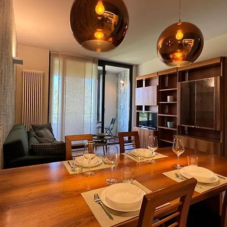 La Libellula - Parcheggio Gratuito Alba (Piedmont)