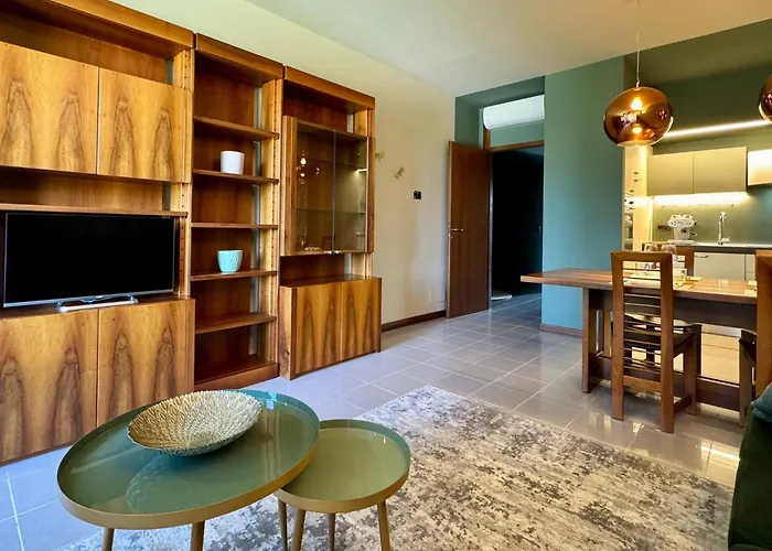 La Libellula - Parcheggio Gratuito Apartament Alba (Piedmont)